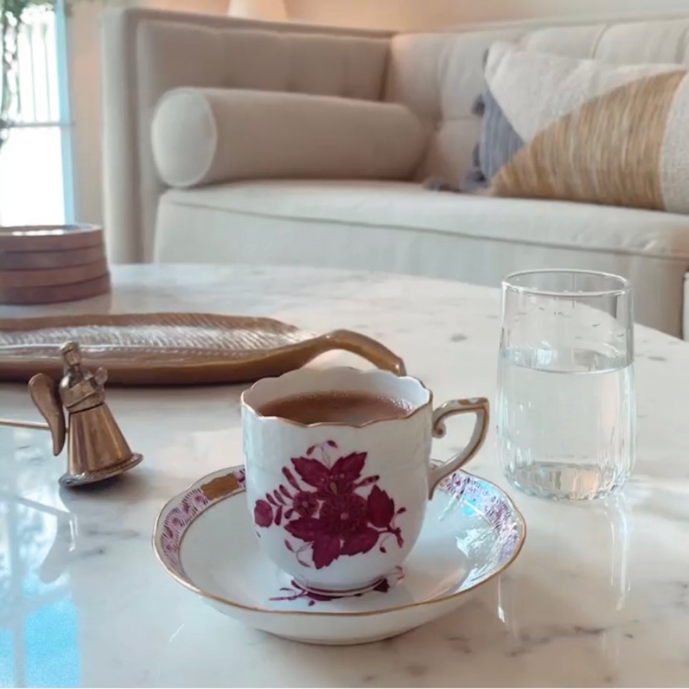 Herend Coffee Cup - Chinese Bouquet Raspery / Apponyi Purple